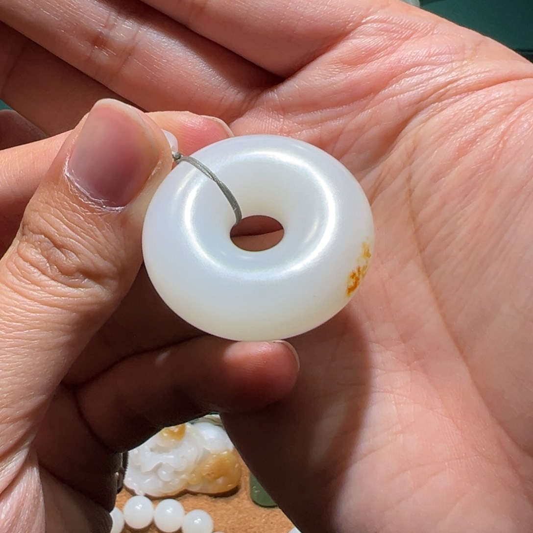 和田玉玉牌未镶嵌甲*