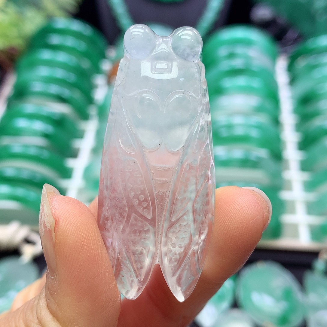 石英质玉颈饰未镶嵌