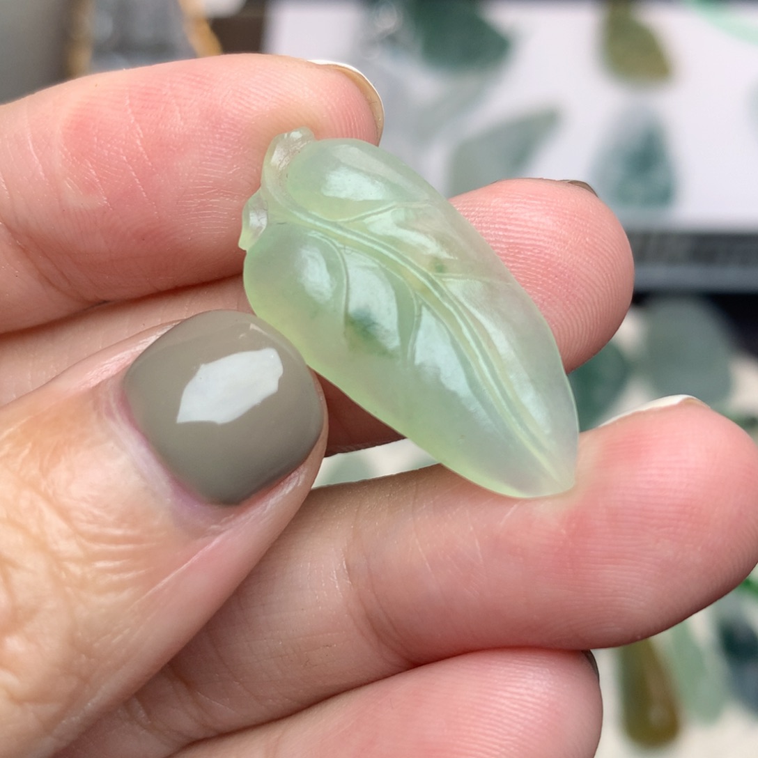 未镶嵌定制翡翠叶子，