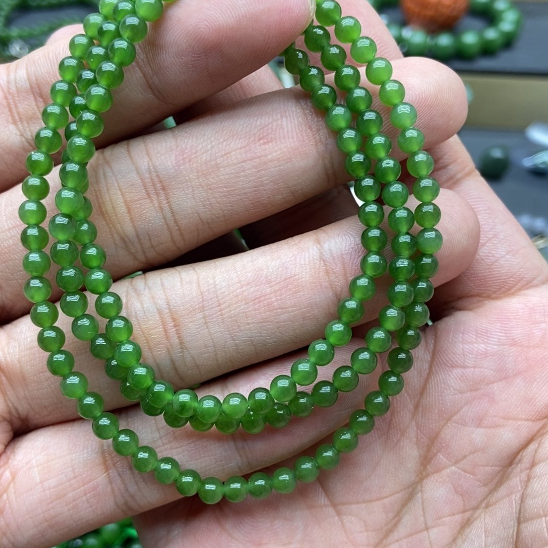 和田玉（碧玉）未镶嵌项链