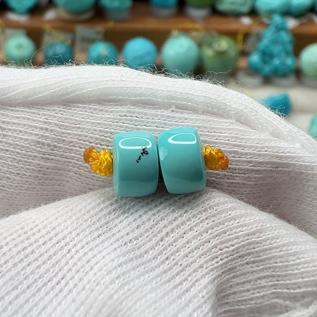 绿松石配饰未镶嵌