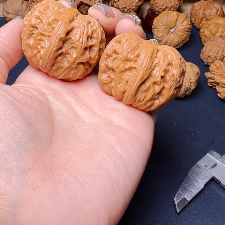 文玩核桃吊坠元宝44