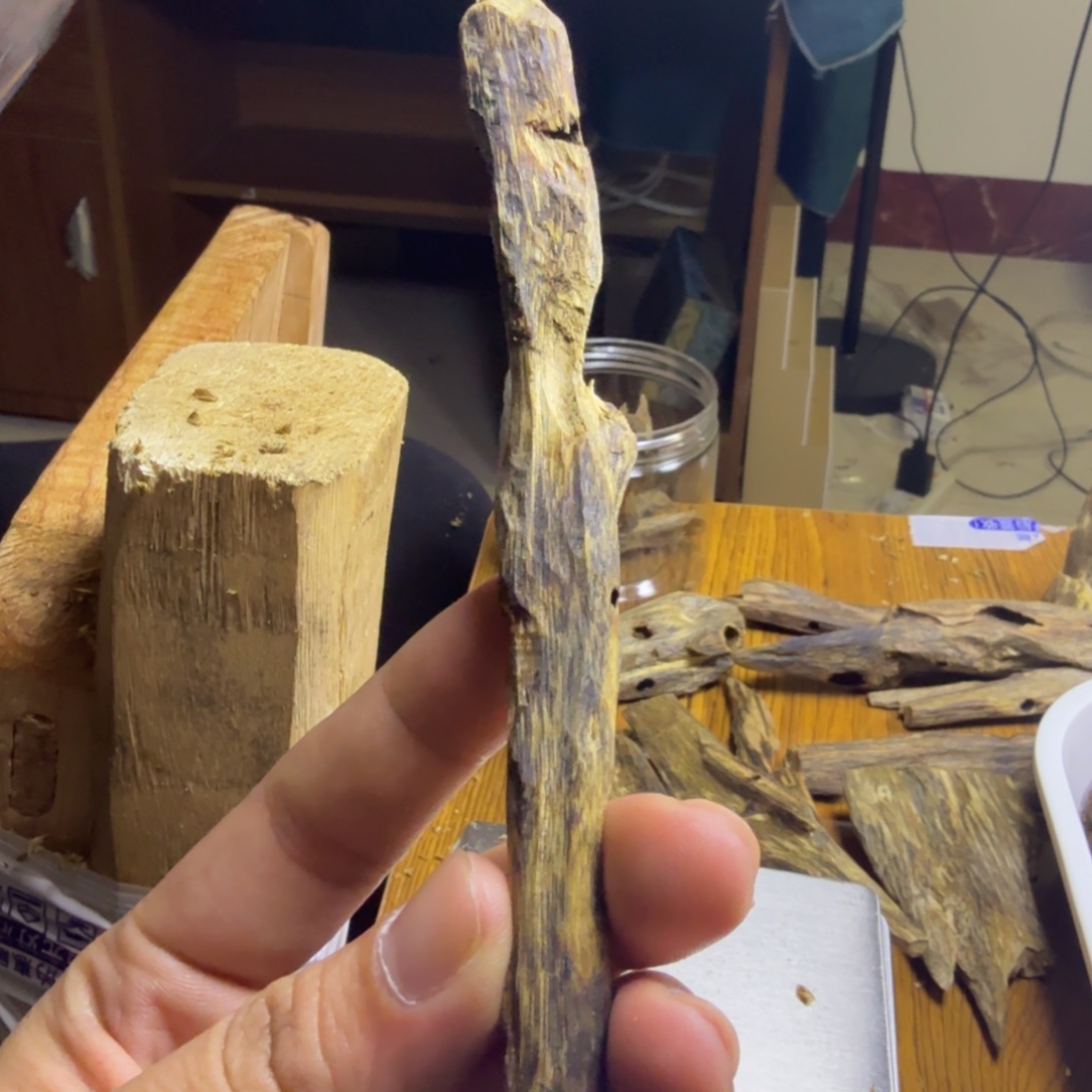 沉香碎屑沉香紫棋