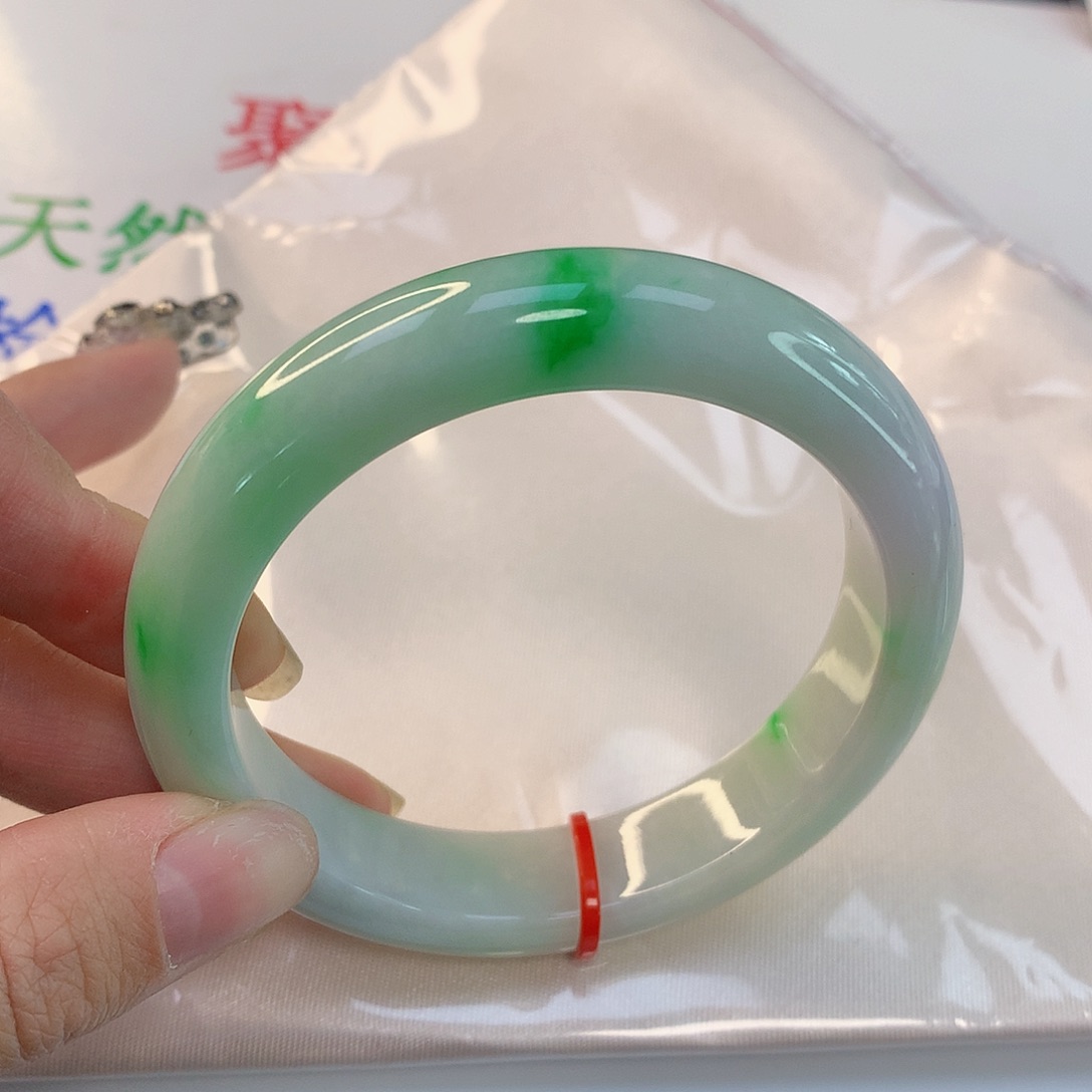 翡翠手镯未镶嵌缅甸天然翡翠手镯786