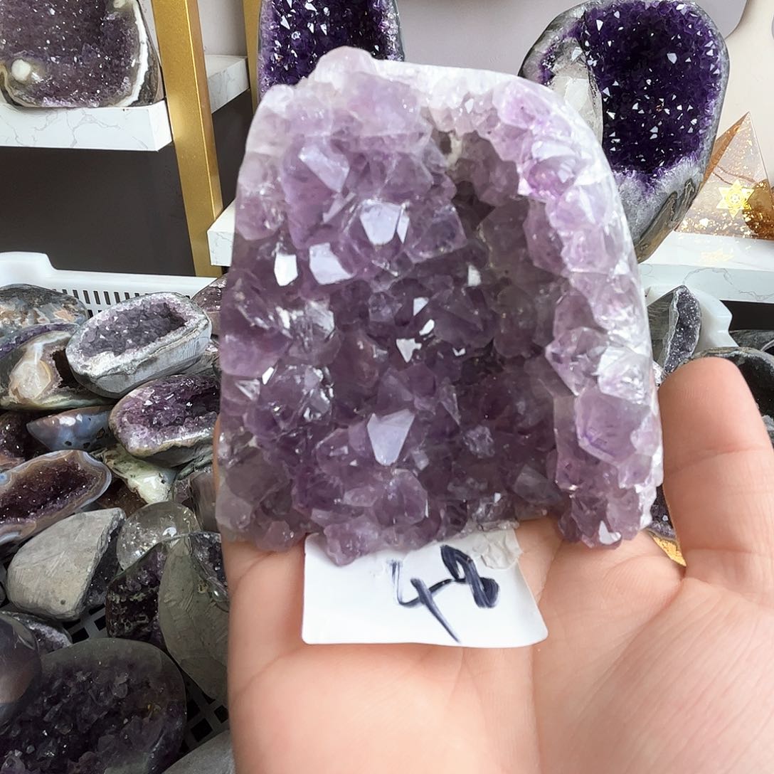 水晶88888888888未镶嵌