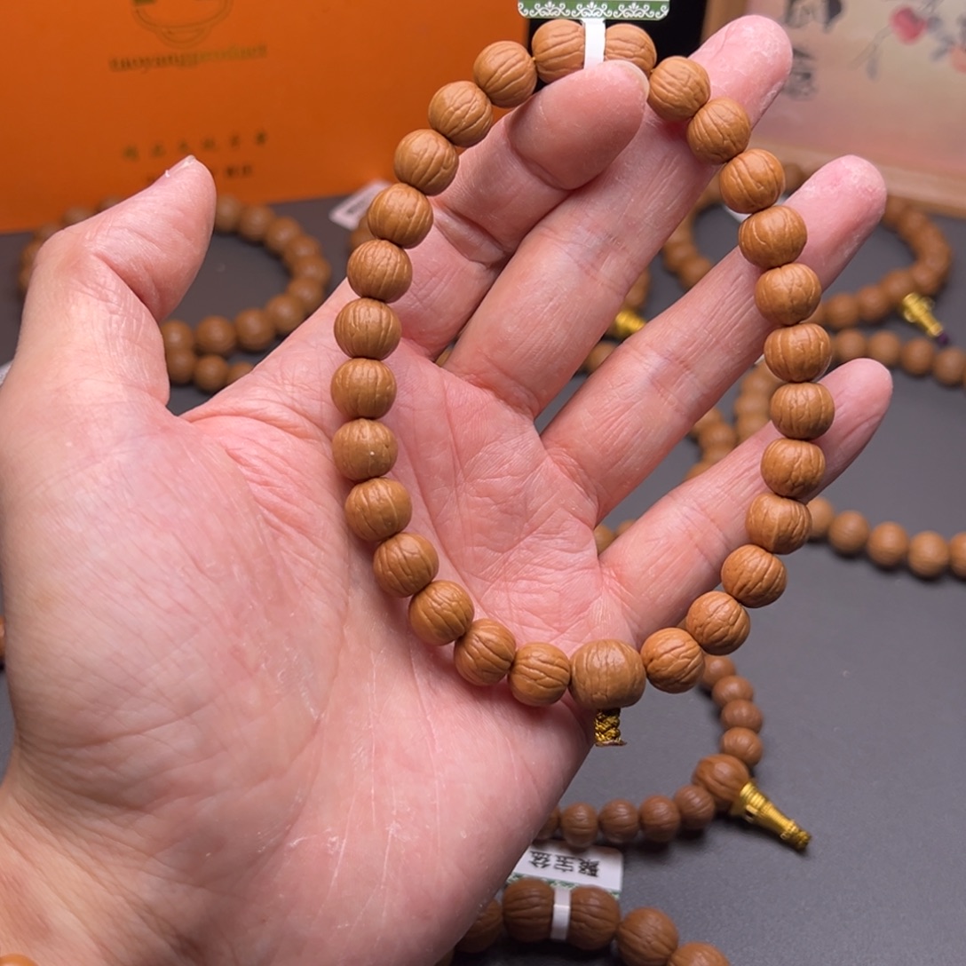 出***吧吊坠猴头核桃南瓜