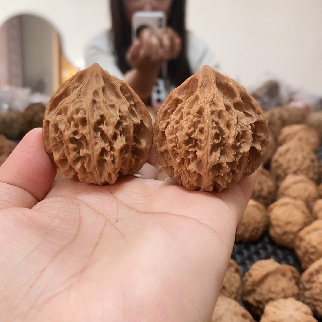 吊坠文玩核桃野生灯笼40