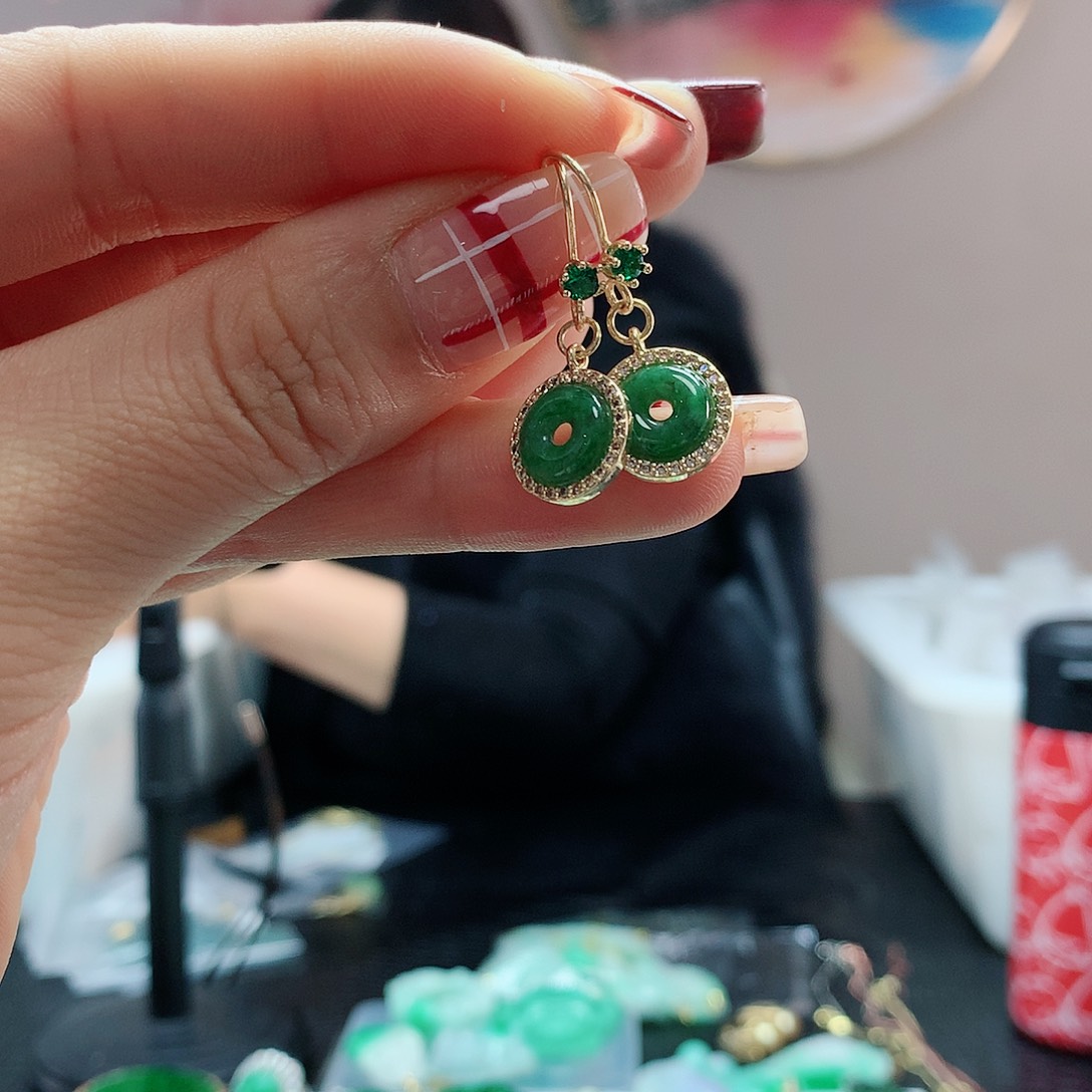 【闪购商品】翡翠耳饰银S925镶嵌，