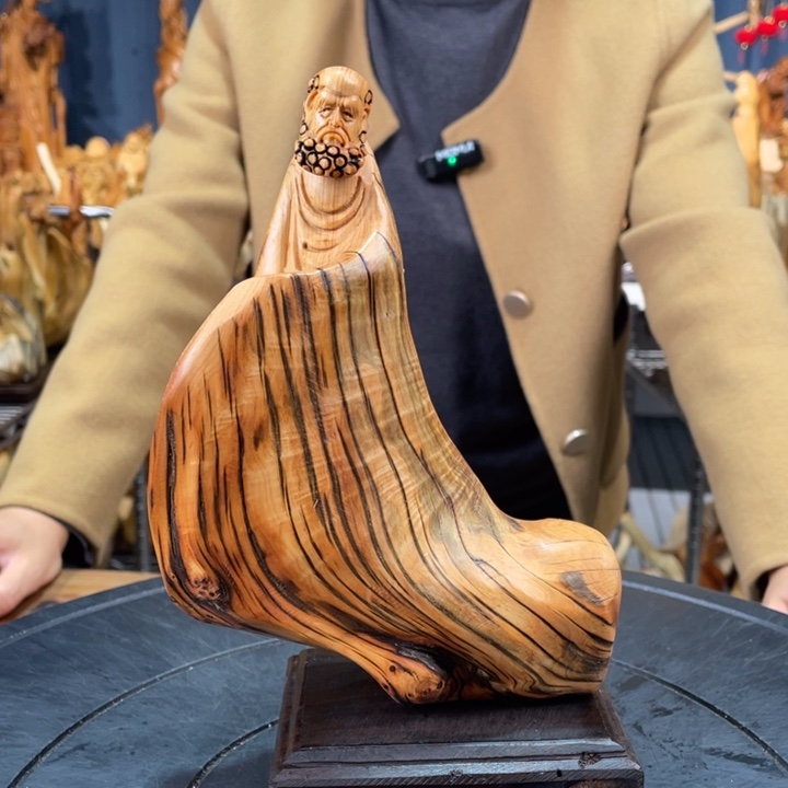 柏木（崖柏）随型摆件