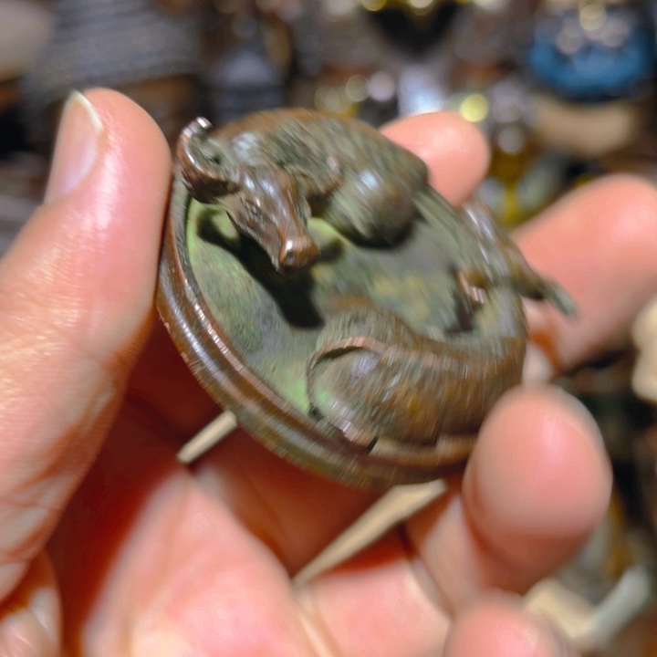 铜的  清完货回家过年