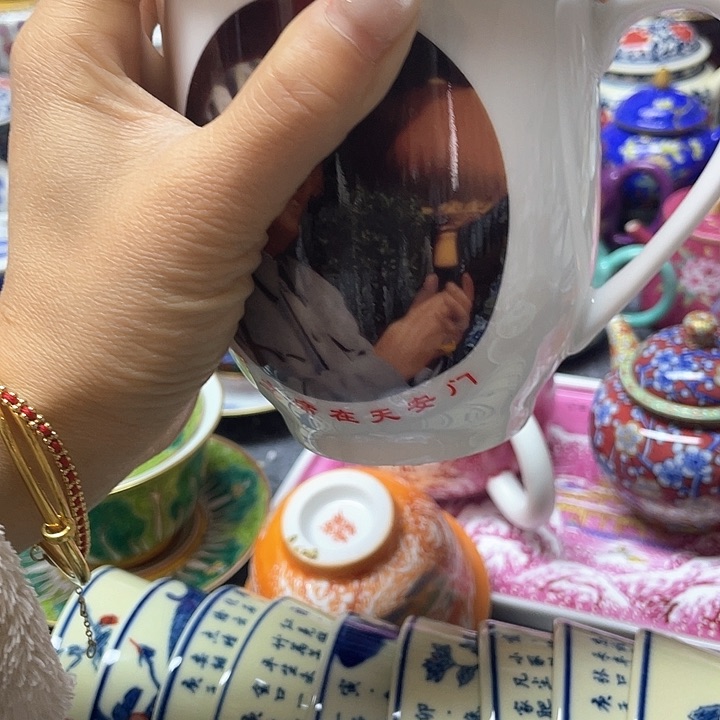 景德镇陶瓷博物有限公司副