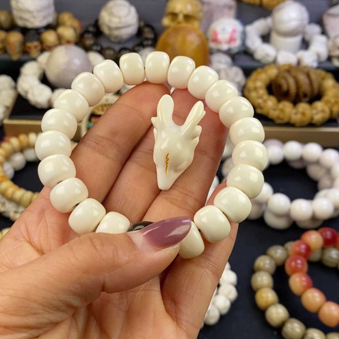 鹿骨把件好看好玩