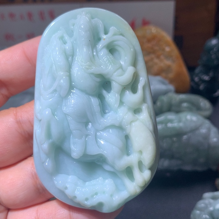 翡翠未镶嵌颈饰保真天然A货翡翠