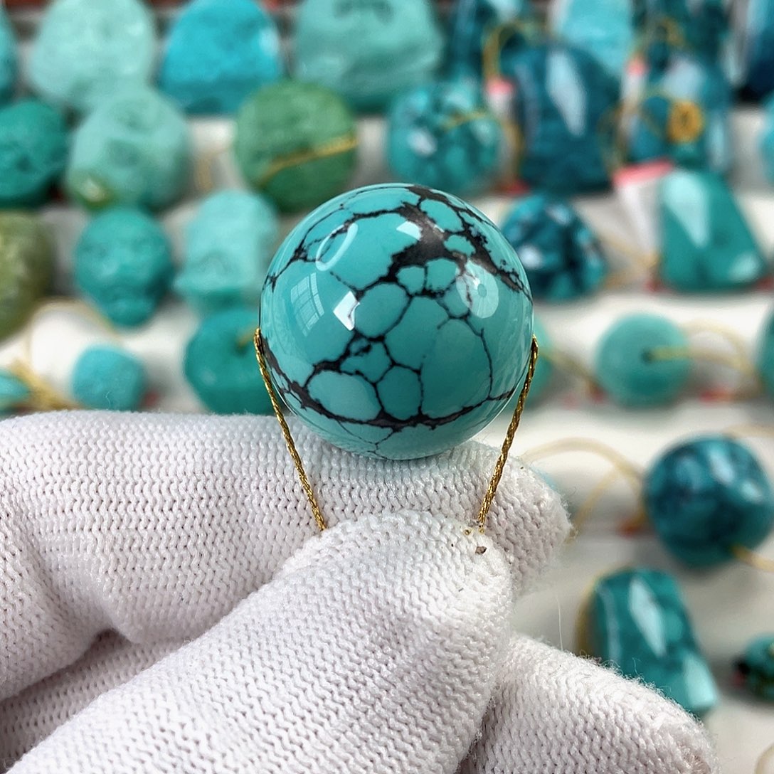 绿松石未镶嵌挂件尺寸22.2