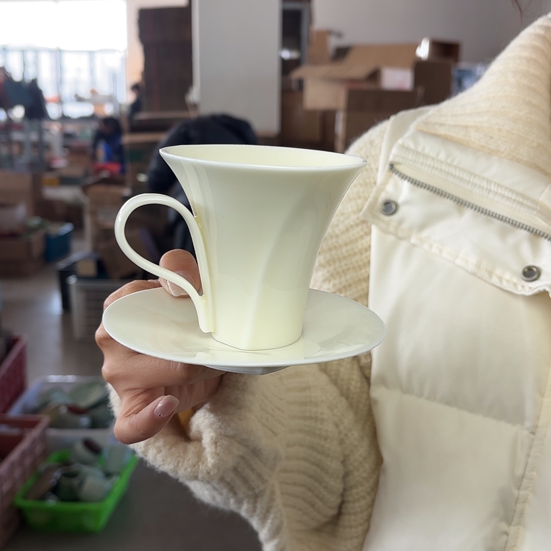 龙泉云间青瓷小米茶器