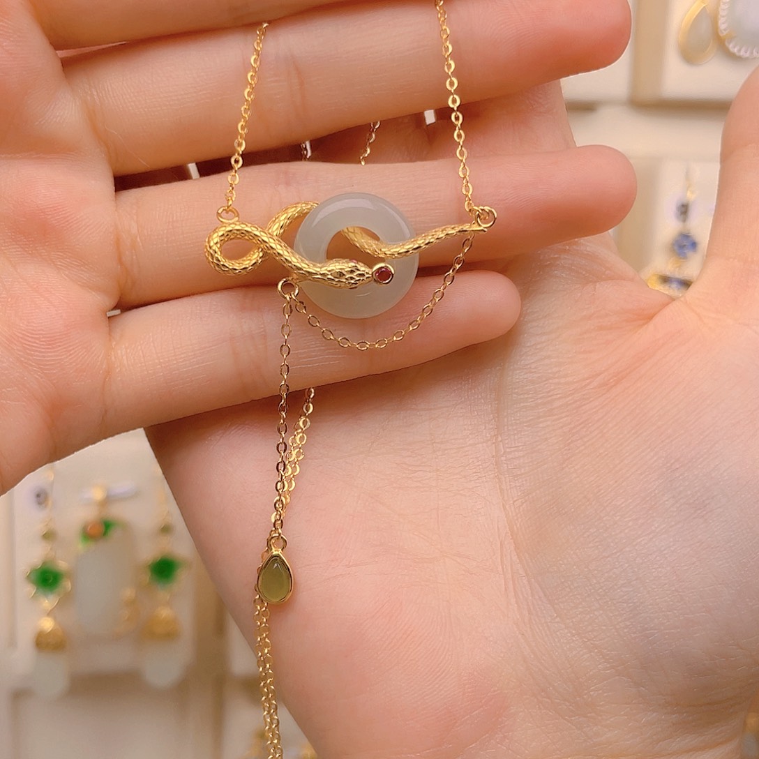 和田玉颈饰银S925镀金镶嵌