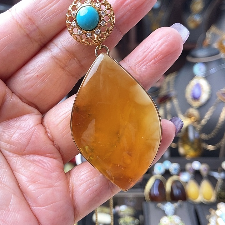 琥珀颈饰银S925镶嵌吊坠