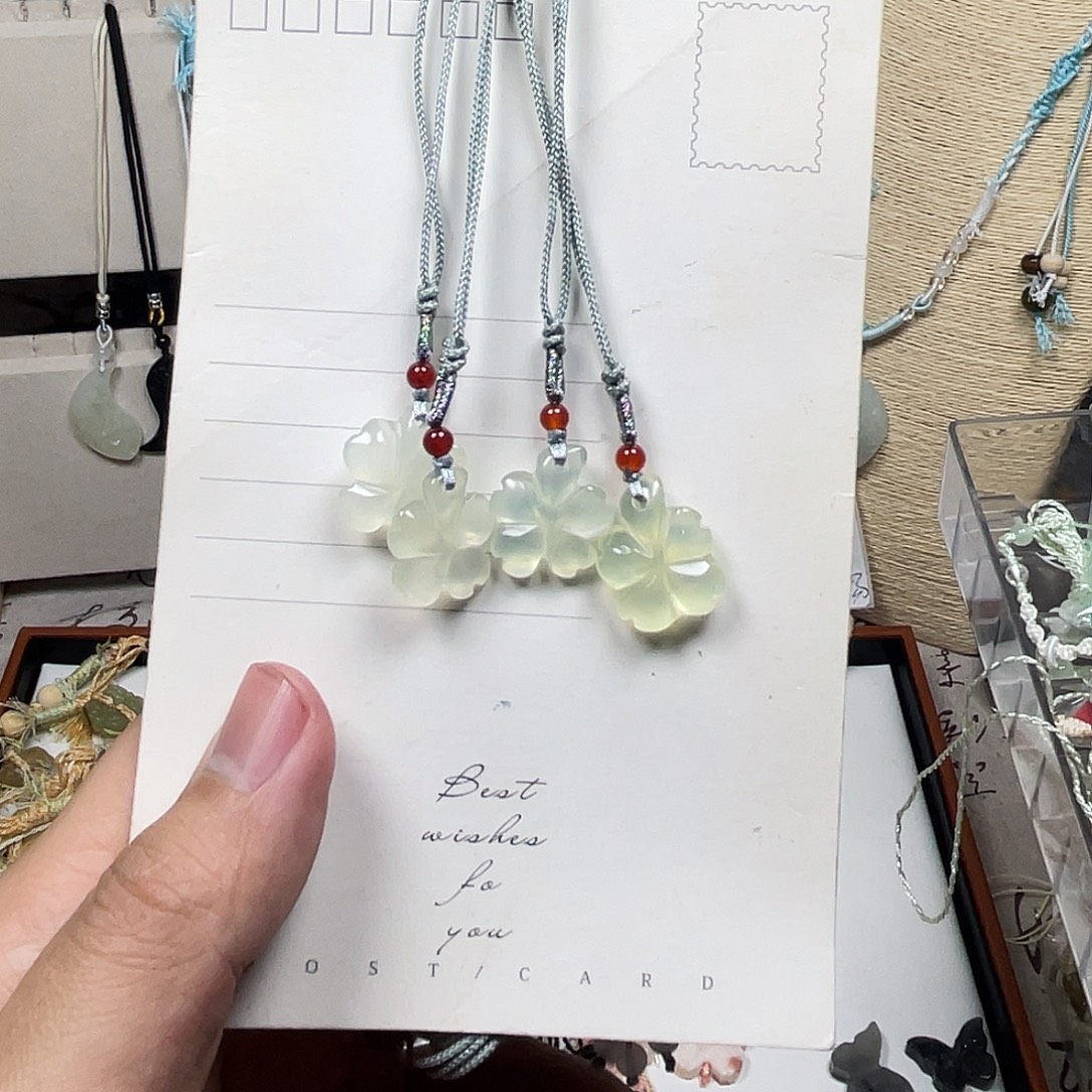 蛇纹石玉合金颈饰