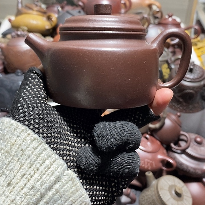 紫砂茶壶微瑕微笑