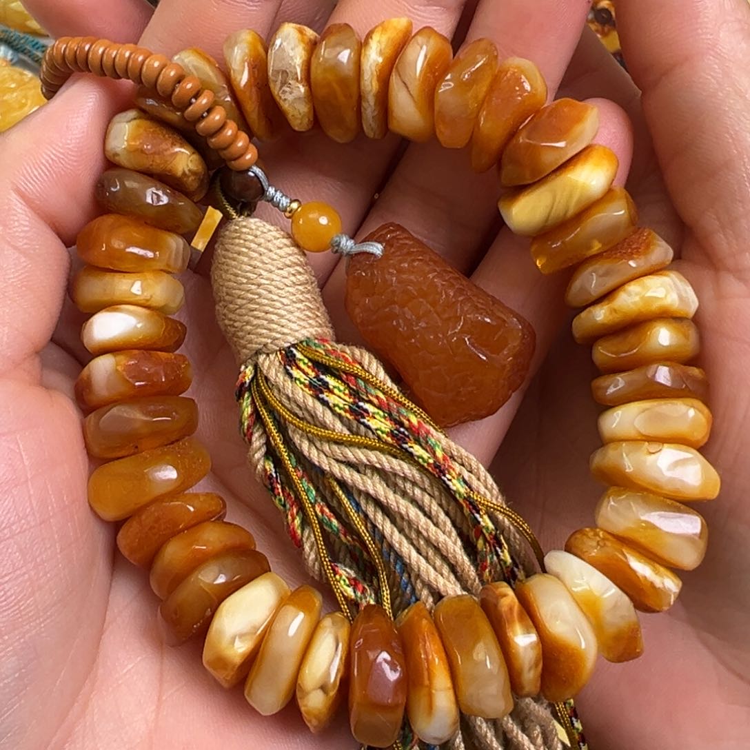 未镶嵌琥珀裸石蜜蜡