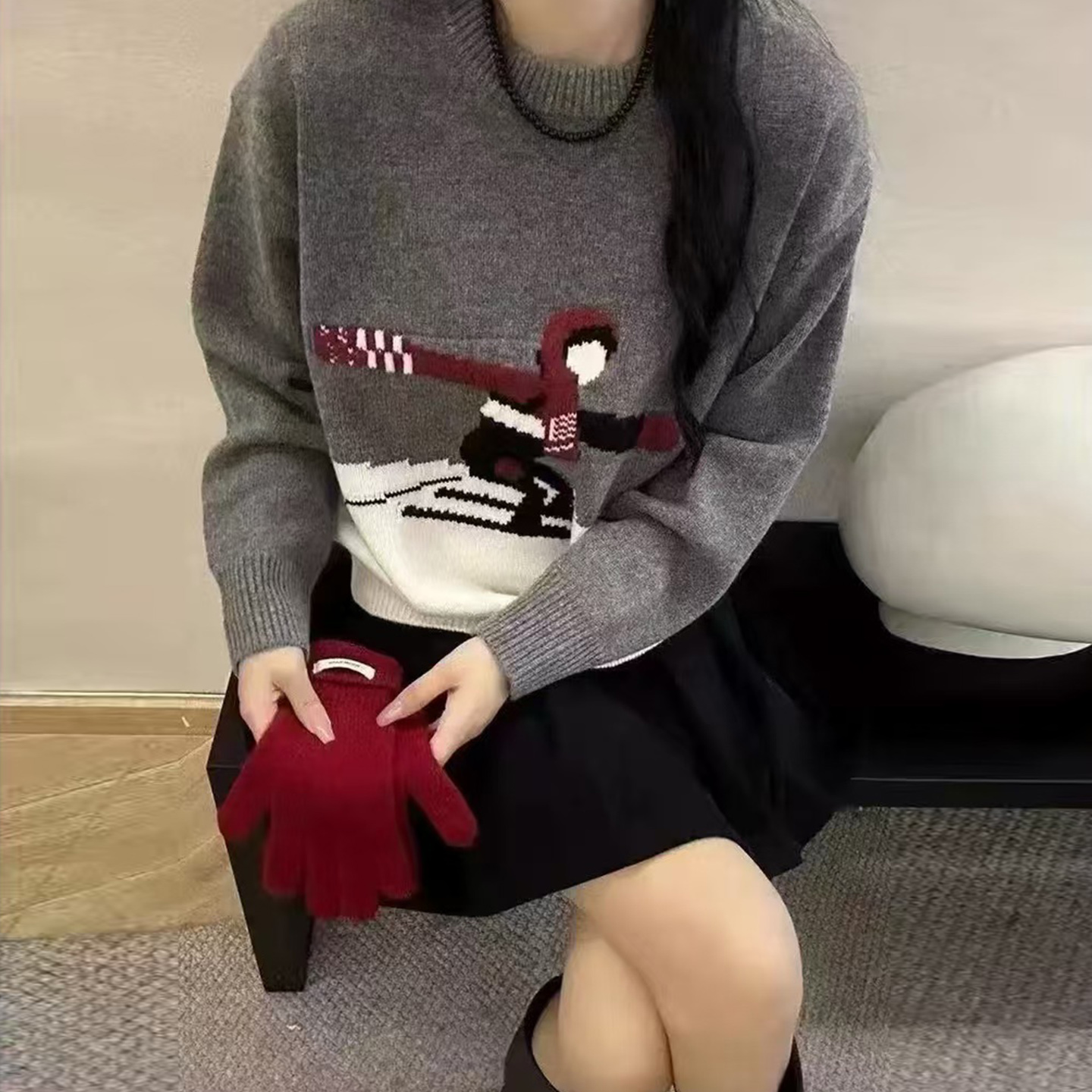 【芙】含羊毛圣诞风气质圆领毛衫2025冬季新款今年流行女装