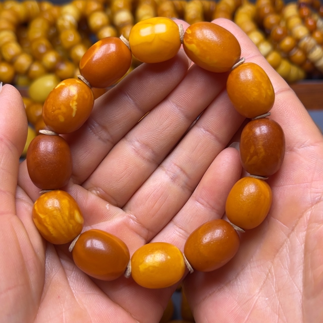 琥珀未镶嵌吊坠(不含链)