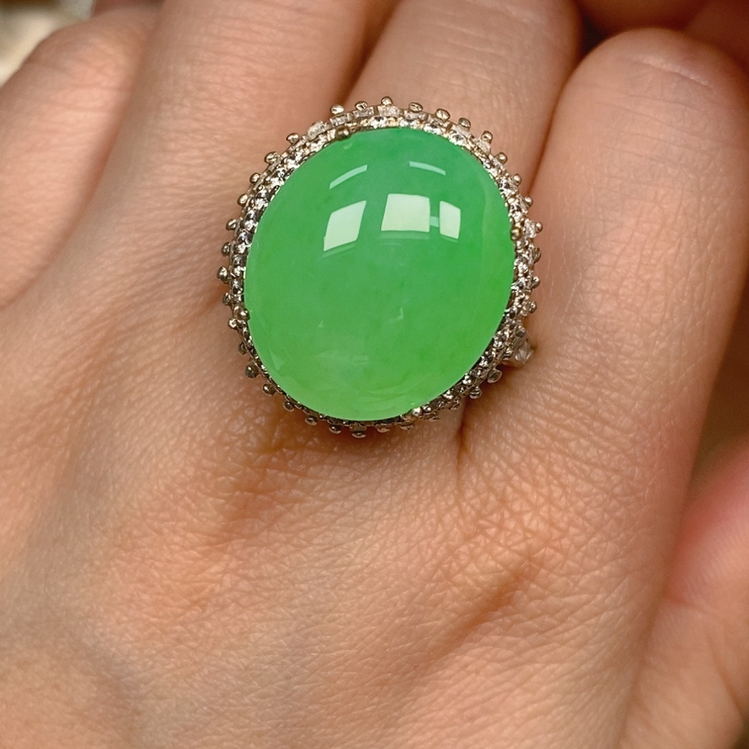 翡翠戒指未镶嵌霏翡翠