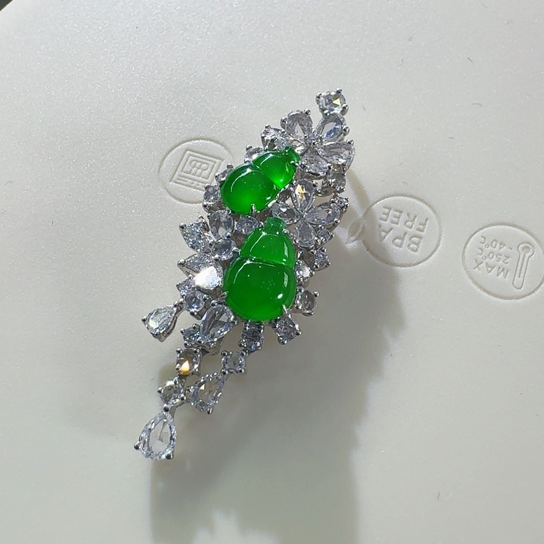 翡翠颈饰18K金镶嵌葫芦