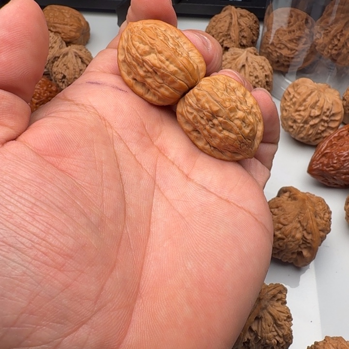 小***家文玩核桃吊坠麻核桃5