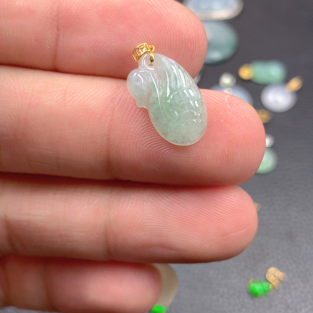 【闪购商品】翡翠18K金镶嵌颈饰翡翠