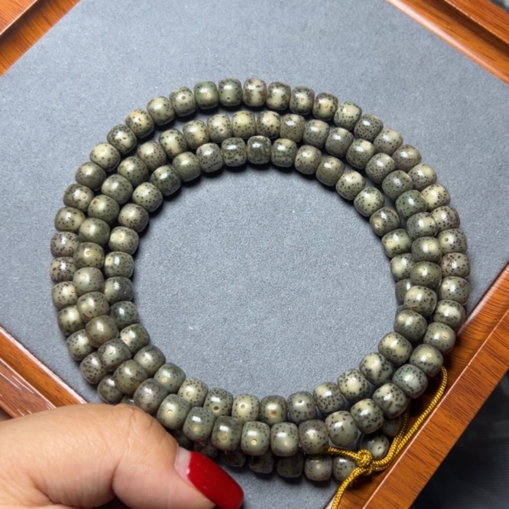 星月菩提手串绿87脖挂