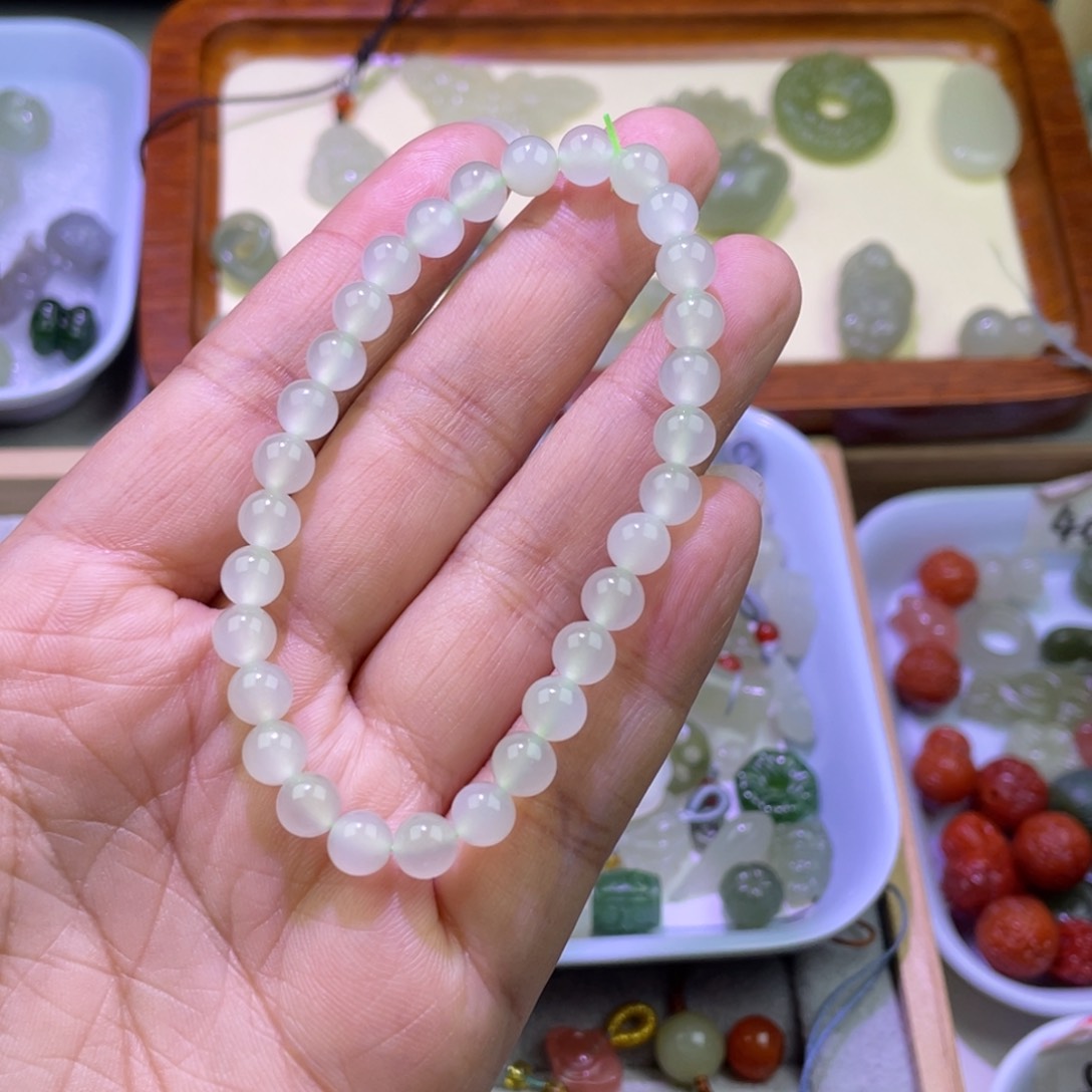 和田玉卡6晴水手串未镶嵌