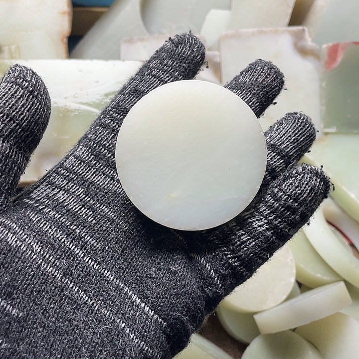 和田玉（糖玉）未镶嵌珠宝半成品