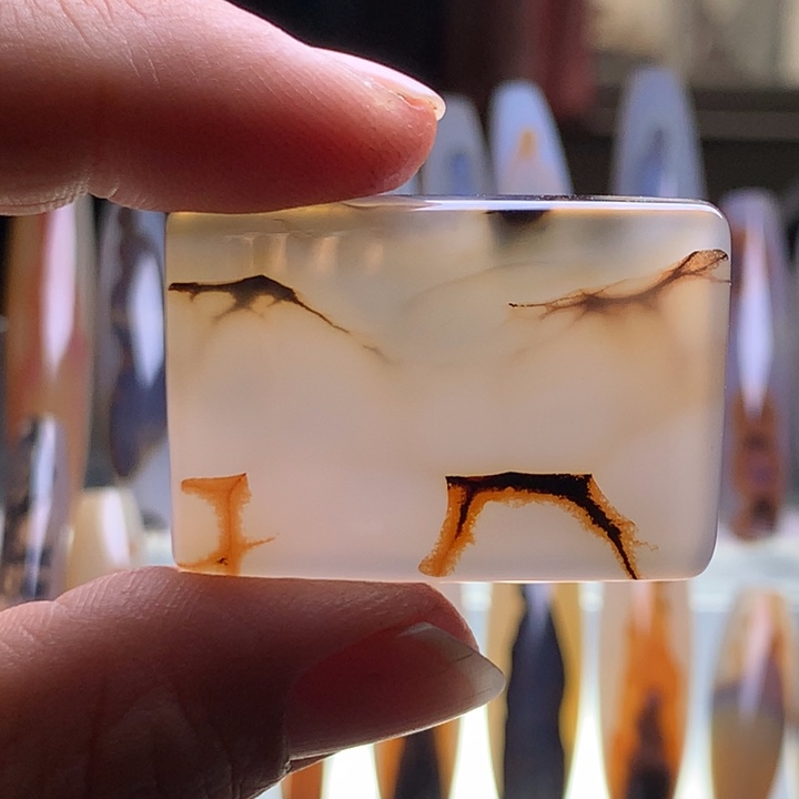 玛瑙/玉髓颈饰未镶嵌120