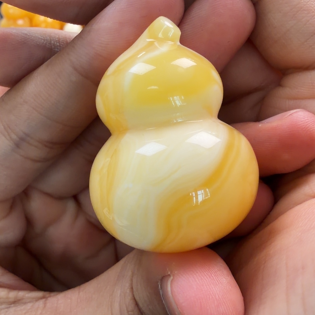 ，***，琥珀未镶嵌珠宝奇石