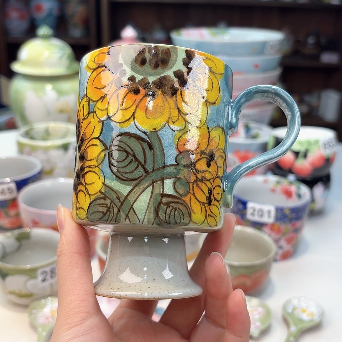 瓷片兔兔好可爱呀