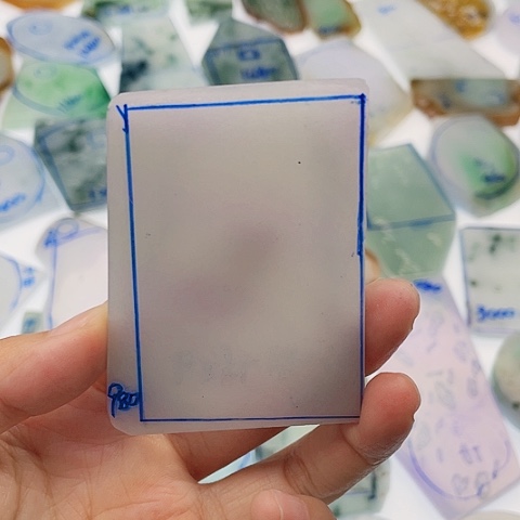 定制翡翠未镶嵌定制