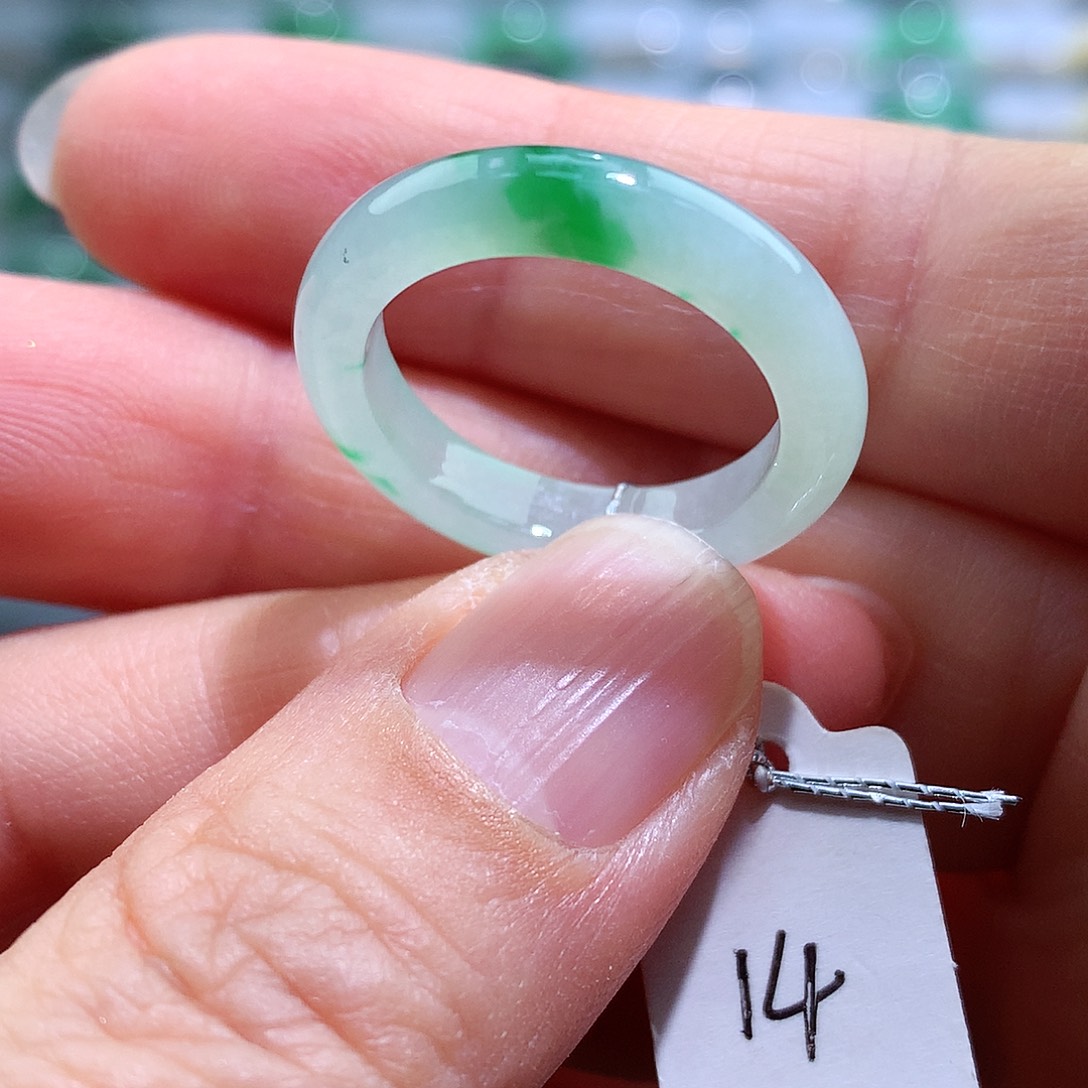 翡翠戒指未镶嵌14号