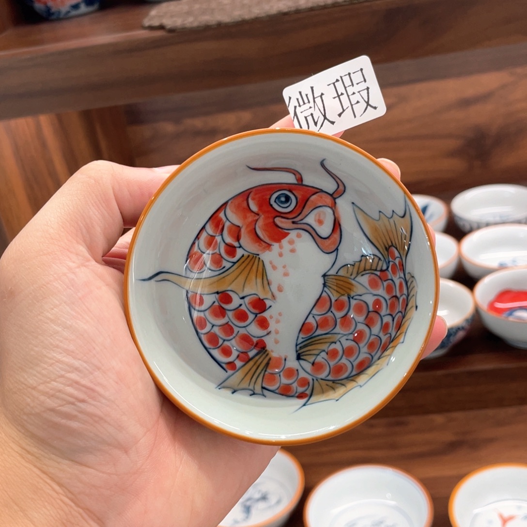 釉下手绘茶具微瑕