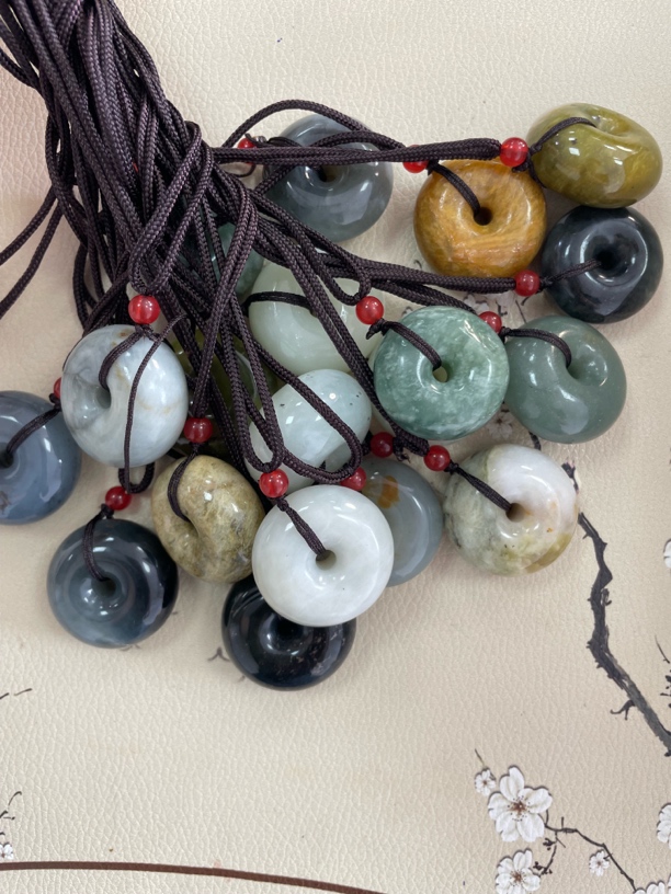 岫玉蛇纹石平安扣无绳