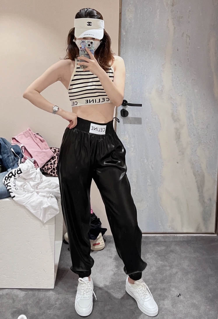 99新 Celine/思琳  bb2108 醋酯纤维 黑色字母logo拳击长裤 34码