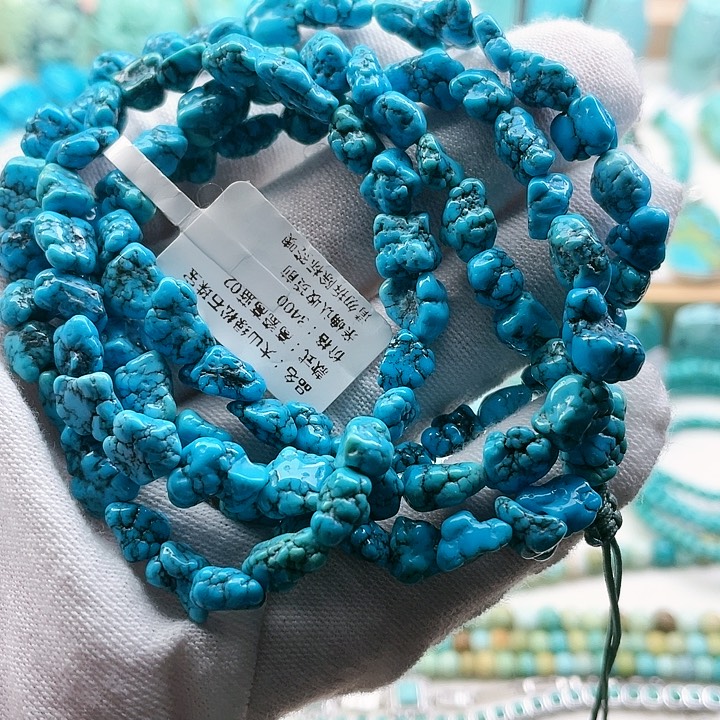 绿松石配饰未镶嵌