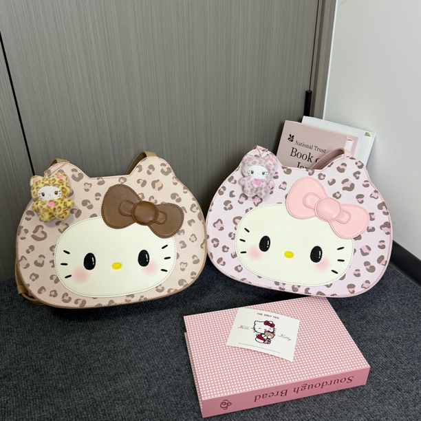 超萌校园Kitty猫卡通手提款斜挎款单肩包萌趣lolita斜挎包包