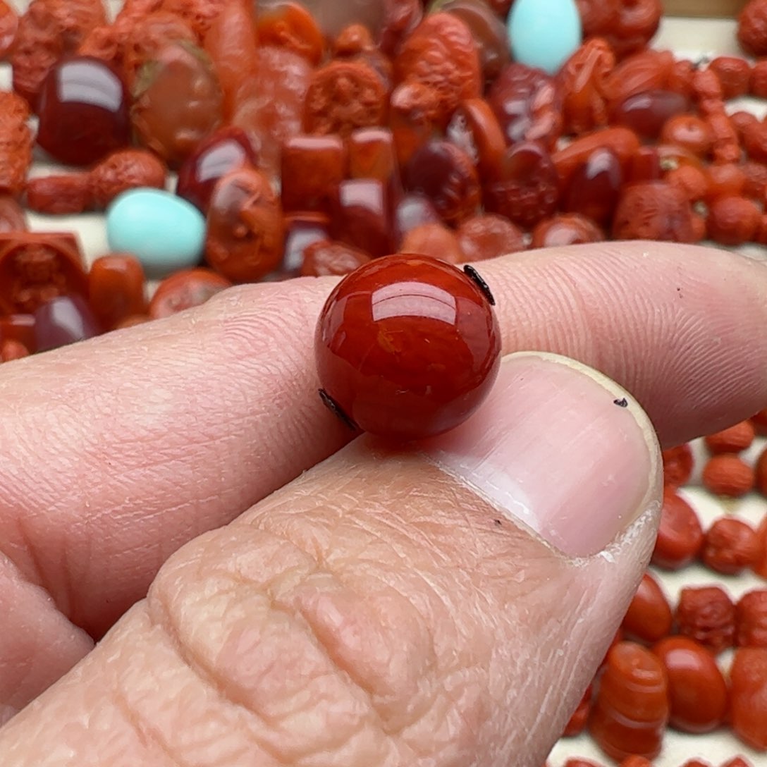 南红玛瑙配饰未镶嵌