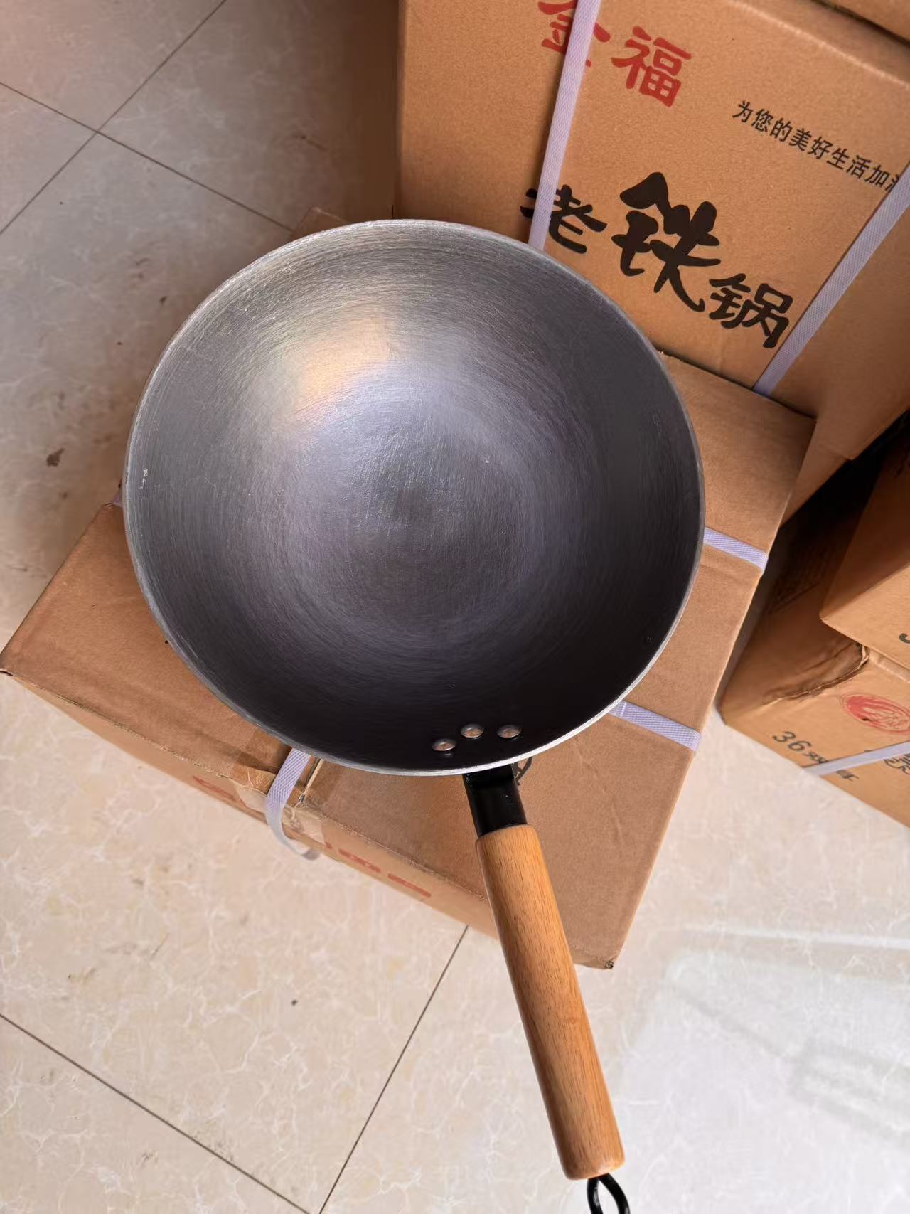 传统老式铸造生铁锅无涂层不粘锅（无耳）