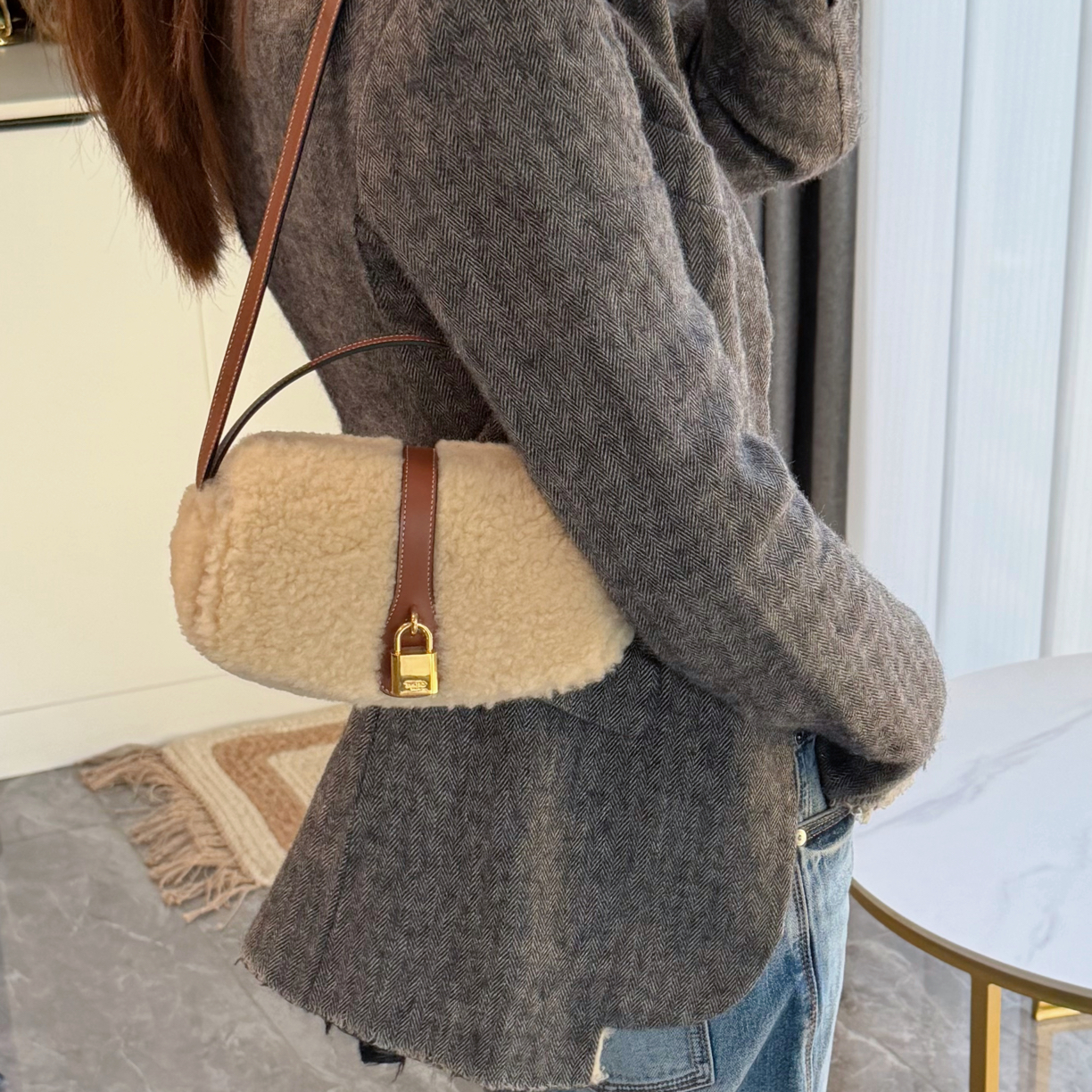 95新 Celine/思琳 發發中古·赛琳 羊毛拼皮锁头包手提包单肩包