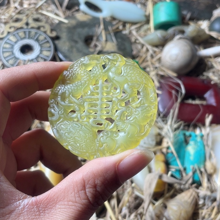 和田玉未镶嵌吊坠(不含链)