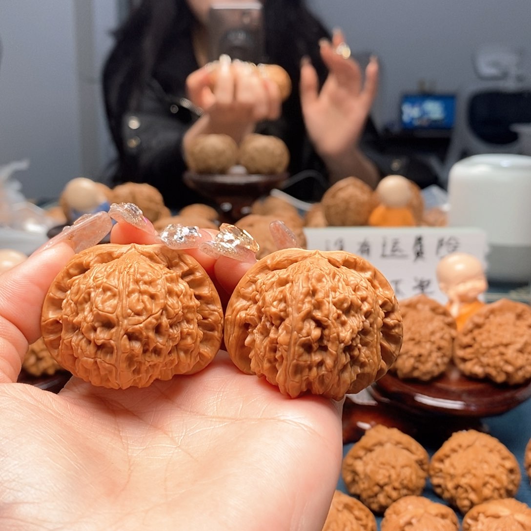 文玩核桃把件球白45