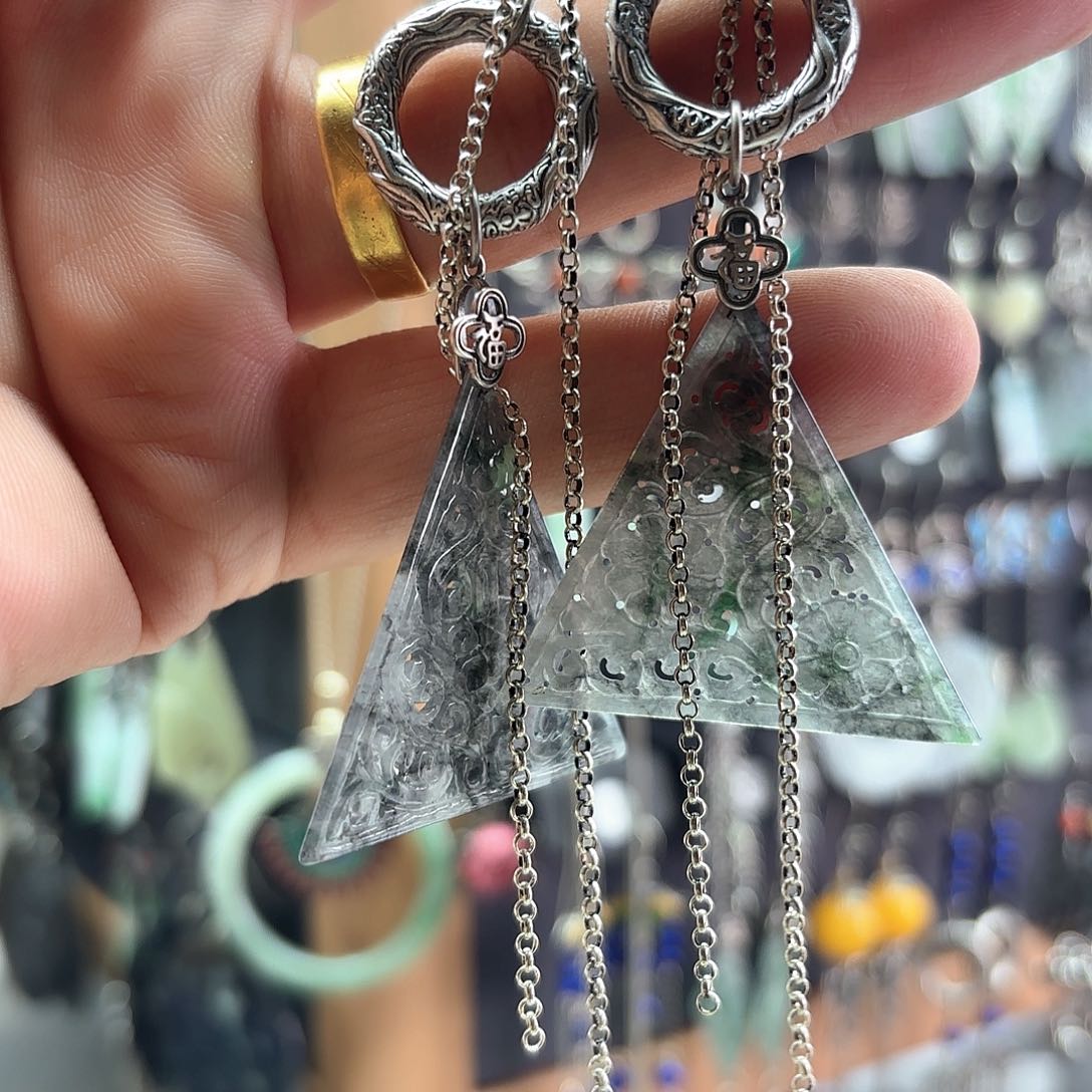 翡翠银S925镶嵌耳饰桃*?