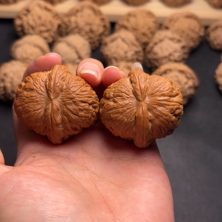 日***房把件文玩核桃41元宝